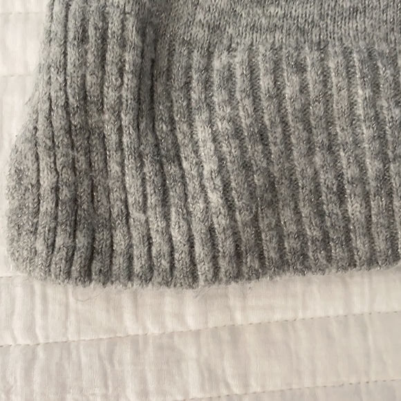 Lauren Conrad Sweater Size S - Picture 6 of 8